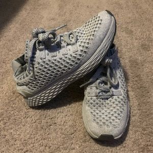 Nobull knit runners size 6